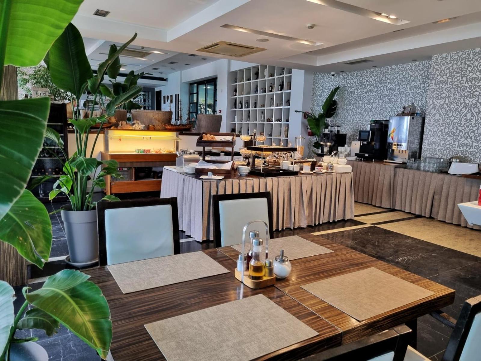 Hotel Gala Split Ποντστράνα Εξωτερικό φωτογραφία